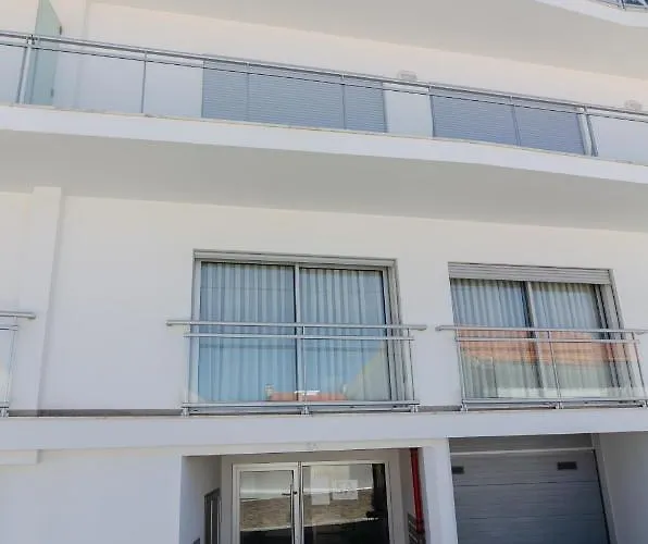 North Breeze - 2 Bedroom With Rooftop Pool Apartament *