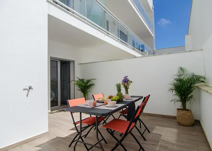 Apartament North Breeze - 2 Bedroom With Rooftop Pool Nazaré